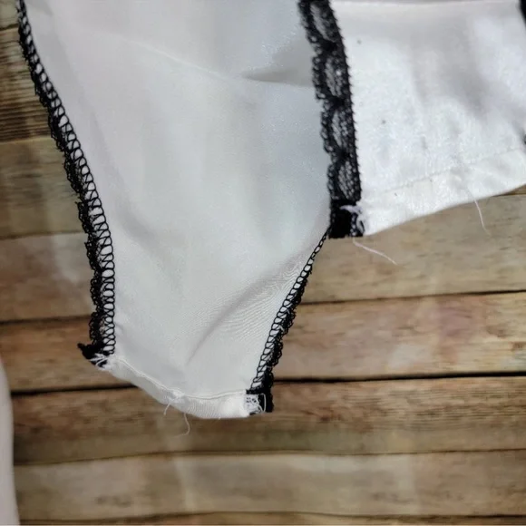 Vintage Val Mode lingerie white and black lace teddy M - Picture 7 of 7